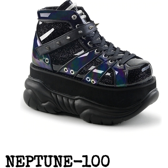 Gothic platforms - Picture 1 of 9